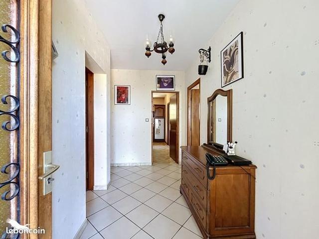 Maison vente à Blaye, Mazion