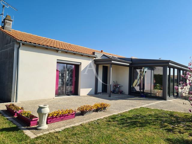 Maison vente à Échillais, La Renaissance Maison vente à Échillais, La Renaissance