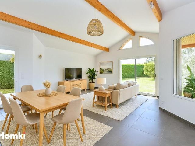 Maison vente à La Laiterie, Villeneuve