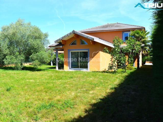 Maison vente à Bourg-en-Bresse, Auvergne-Rhône-Alpes