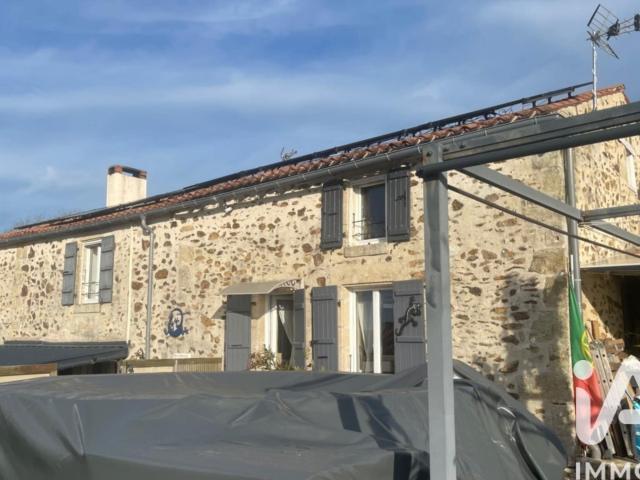 Maison vente à Fontenay-le-Comte, Mervent