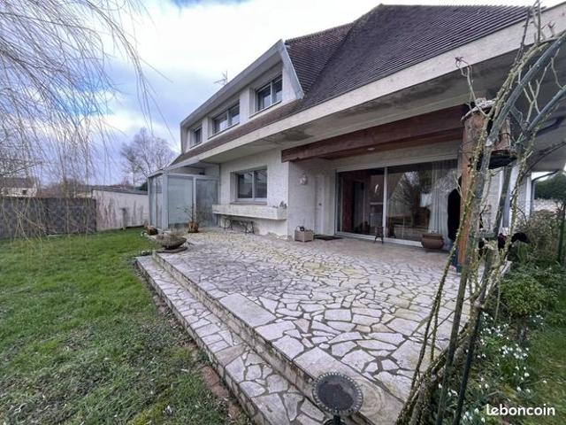 Maison vente à Bruyères-et-montbérault