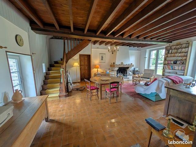 Maison vente à Auxerre, Bourgogne-Franche-Comté