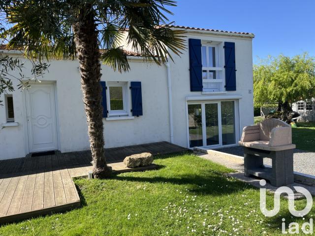 Maison vente à Saintes, Saint-romain-de-benet