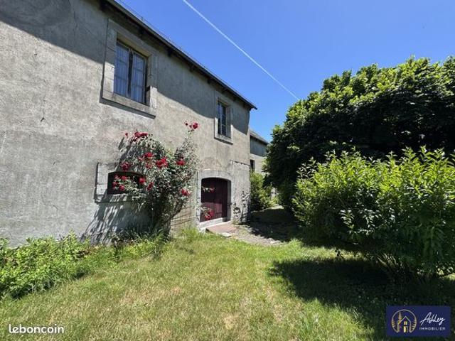 Maison vente à Mauriac, Ydes
