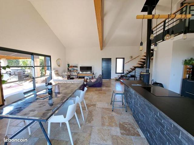 Maison vente à Saint-Jean-de-Muzols, Ardèche