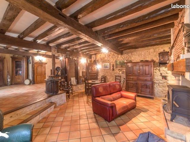 Maison vente à Cahors, Soturac