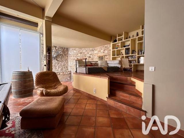 Maison vente à Nîmes, Saze