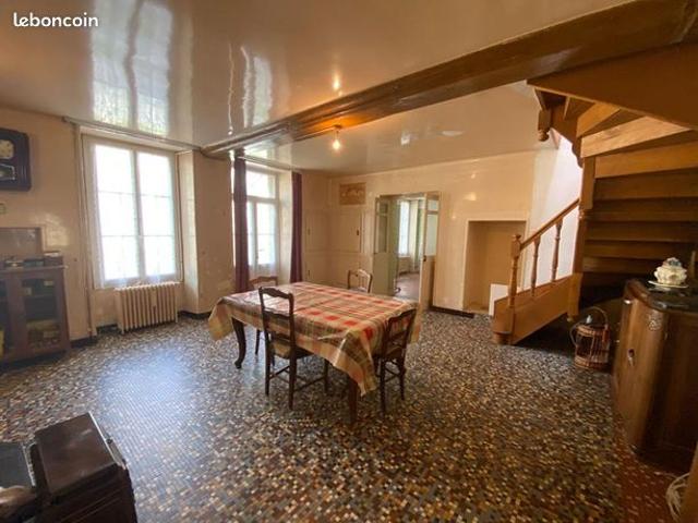 Maison vente à Mortagne-au-Perche, Orne
