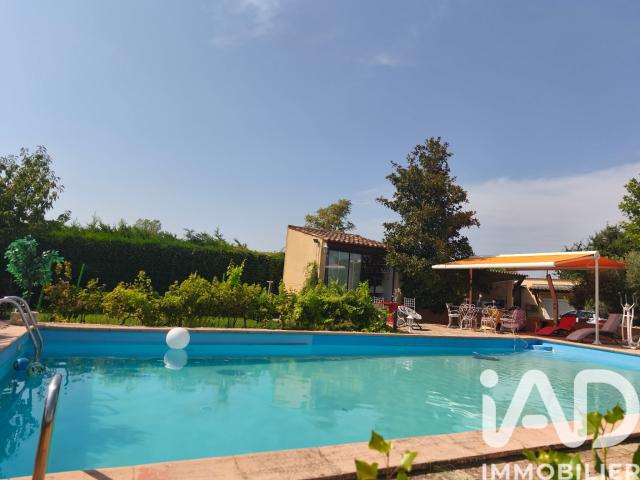 Maison vente à Carpentras, Provence-Alpes-Côte d'Azur