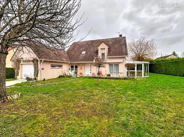 Maison vente à Sens, Maillot