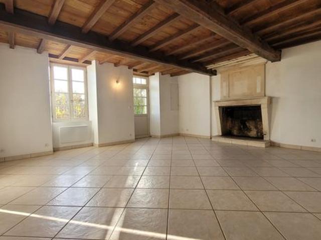 Maison vente à Jonzac, Saint-genis-de-saintonge