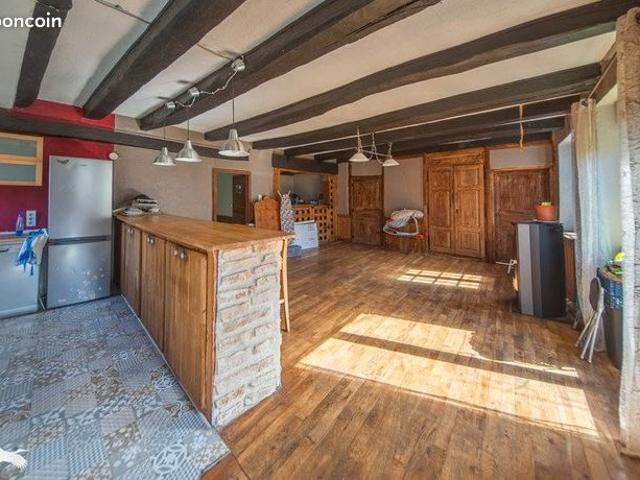 Maison vente à Villefranche-de-Rouergue, Saint-parthem