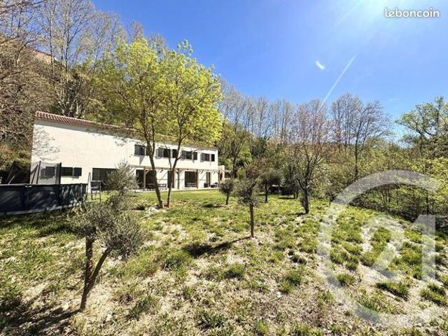 Maison vente à Brignoles, Varages