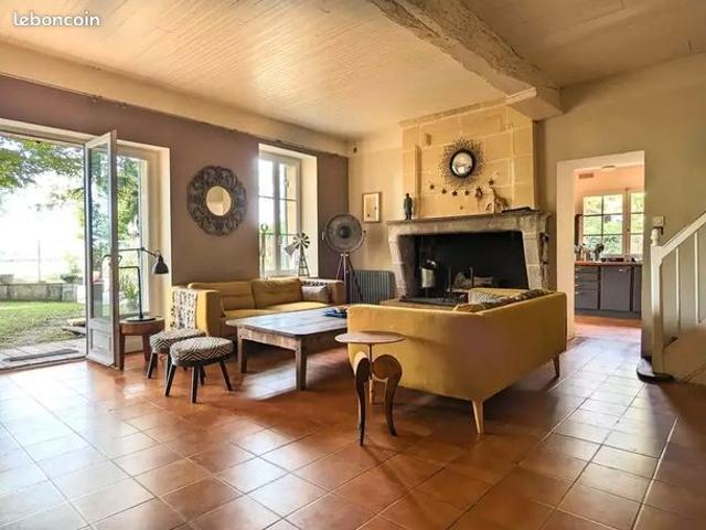 Maison vente à Bordeaux, Quinsac