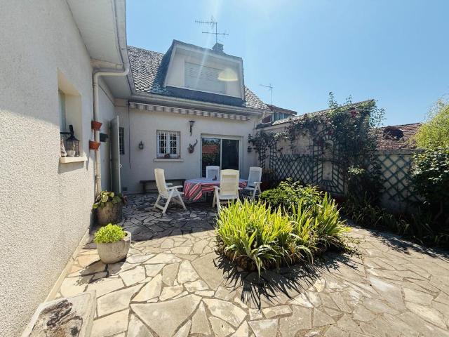 Maison vente à Pau, Gelos