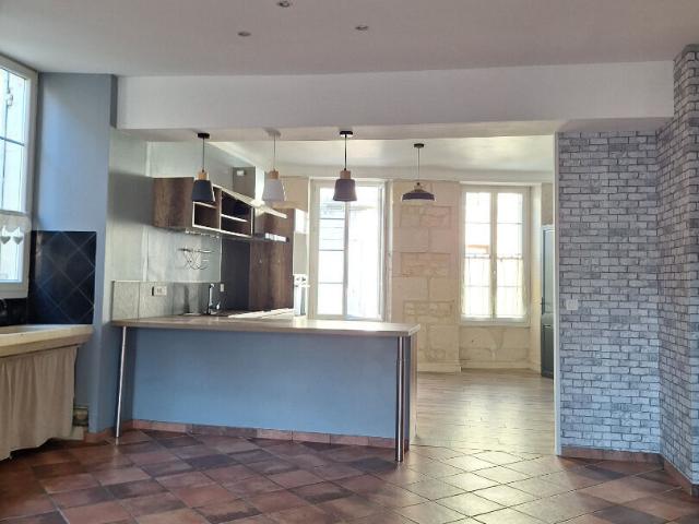 Maison location à Jonzac, Pons