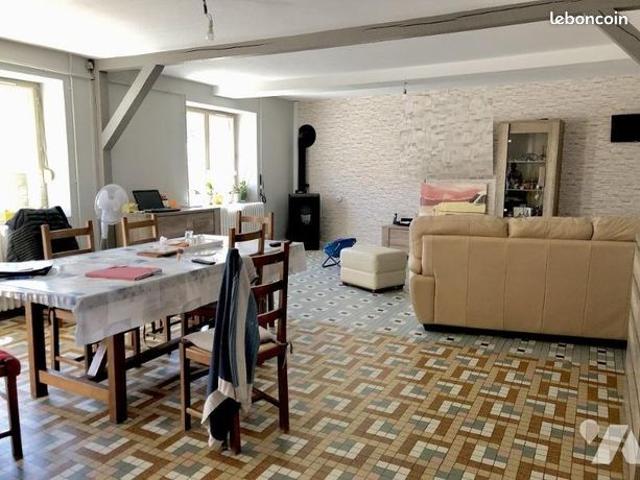 Maison vente à La Flèche, Mézeray