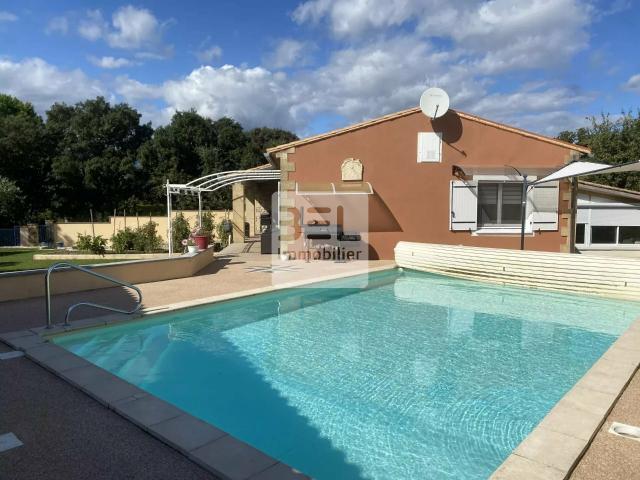 Maison vente à Nîmes, Montaren-et-saint-médiers