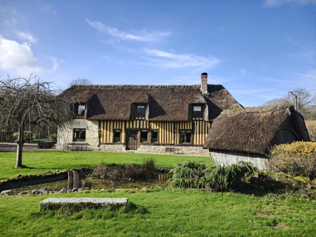 Maison vente à Lisieux, Notre-dame-de-courson