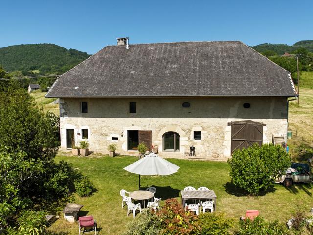 Maison vente à Chambéry, Cessens
