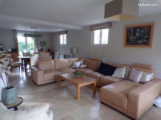 Maison vente à Apt, La Tour-d'aigues