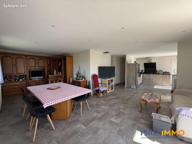 Maison vente à Moirans, Isère