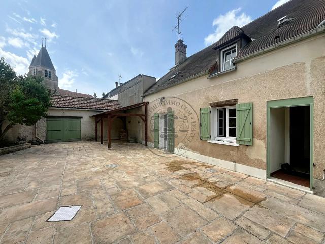 Maison vente à Chartres, Bleury