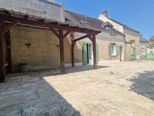 Maison vente à Chartres, Maisons