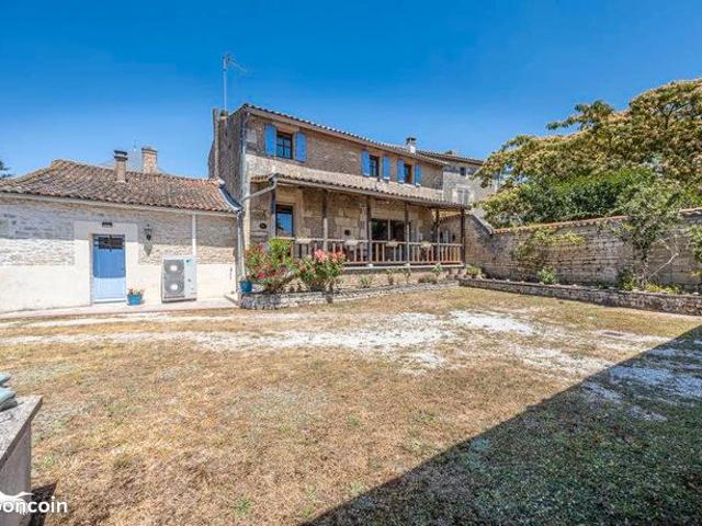 Maison vente à Chef-Boutonne