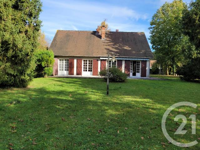 Maison vente à Fontainebleau, Poligny