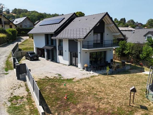 Maison vente à Chambéry, Curienne