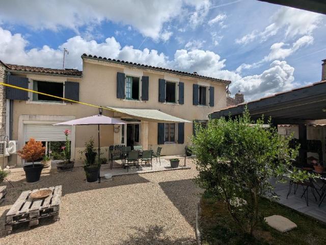 Maison vente à Jonzac, Salignac-sur-charente