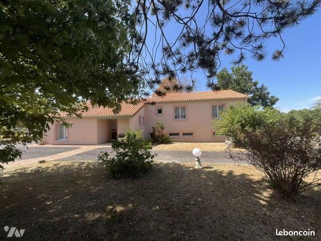 Maison vente à Argentonnay, Deux-Sèvres