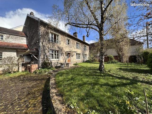 Maison vente à Avallon, Tronchoy