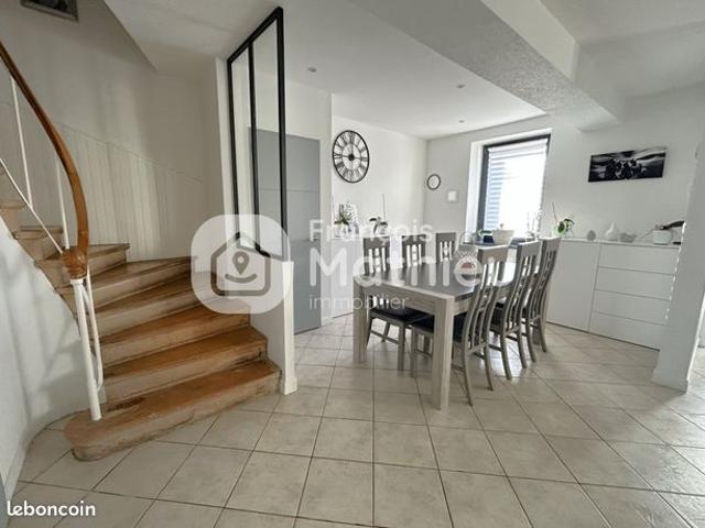 Maison vente à Bourg-en-Bresse, Fareins