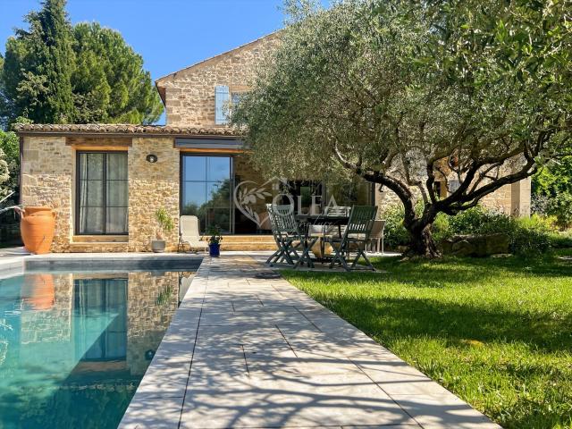 Maison vente à Nîmes, Montaren-et-saint-médiers