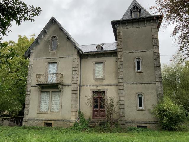 Maison vente à Aubusson, Nouzerines