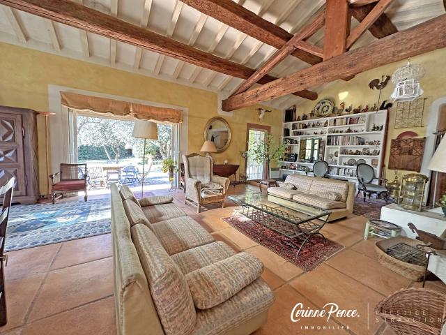 Maison vente à Nîmes