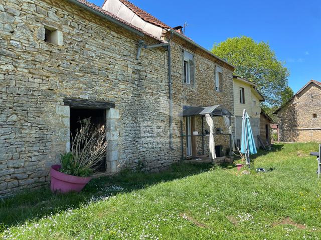 Maison vente à Nontron, Coulaures