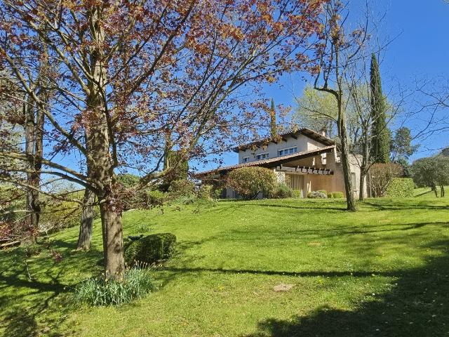 Maison vente à Valence, Laveyron