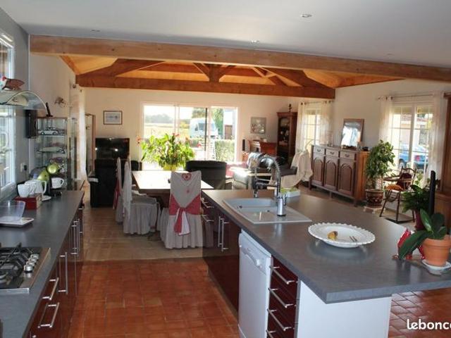 Maison vente à Saintes, Meursac