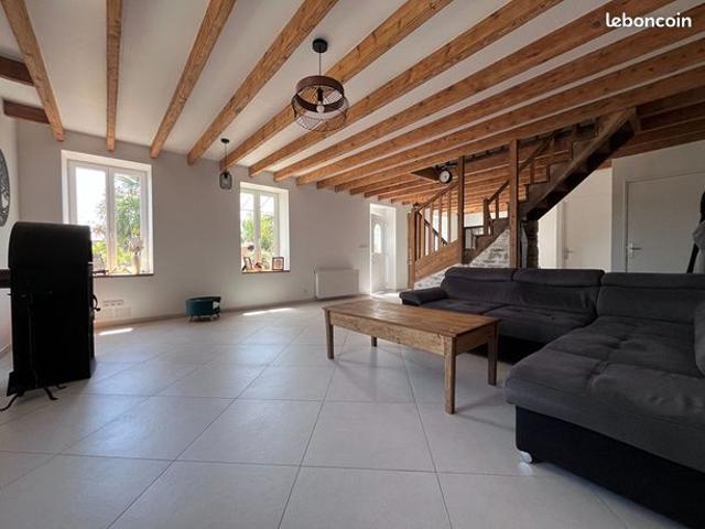 Maison vente à Glénay, Deux-Sèvres