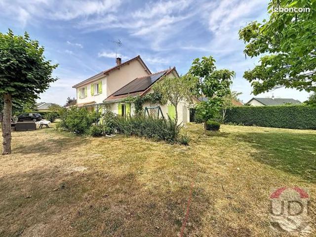 Maison vente à Aubusson, Cressat