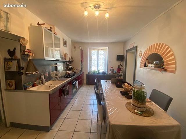 Maison vente à Châteauroux, Montierchaume