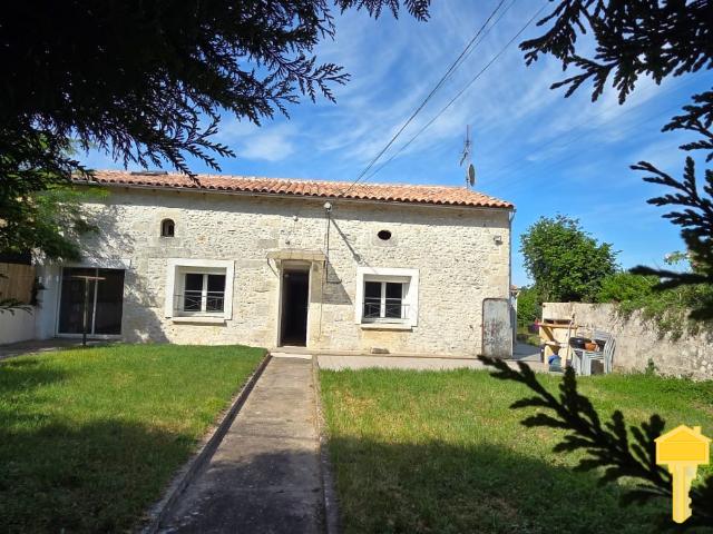 Maison vente à Jonzac, Saint-fort-sur-gironde