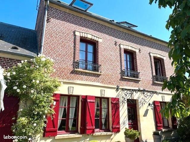 Maison vente à Senlis, Morangles