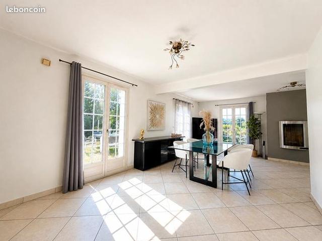 Maison vente à Condé-Sainte-Libiaire, Seine-et-Marne