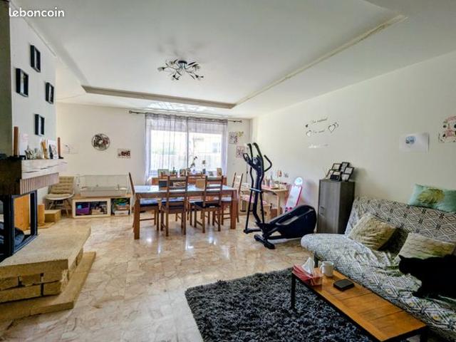 Maison vente à Narbonne, Paraza