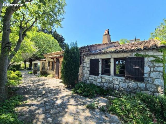Maison vente à Nyons, La Garde-adhémar